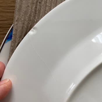 Karaca Züccaciye  Defolu Tabak Geldi