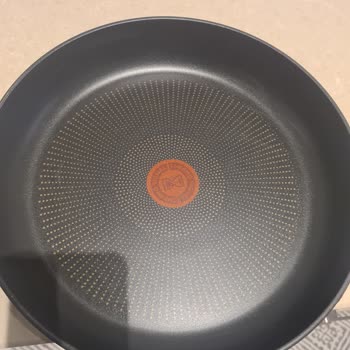 Tefal Tava Dış Yüzey Soyulması
