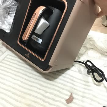 Karaca Züccaciye Karaca Değişim İçin Bahane Buldu Ve Anneler Günümüzü Mahvetti