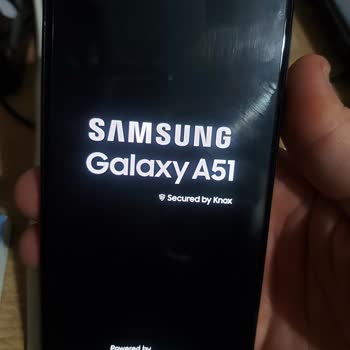 Samsung A51 Telefonum Kendini Kapattı, Açılır Ekranda Kaldı