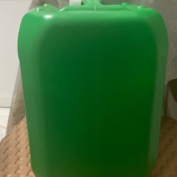 Kilitli Kapağına Rağmen 3.2 Litre Domestos Daha Azdı