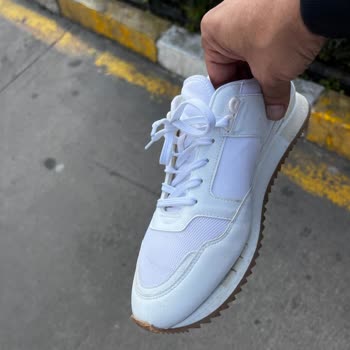 Lacoste Adidas Ayakkabımda Taban Sorunu Var Sports Plus+ Çözüm Sunmuyor