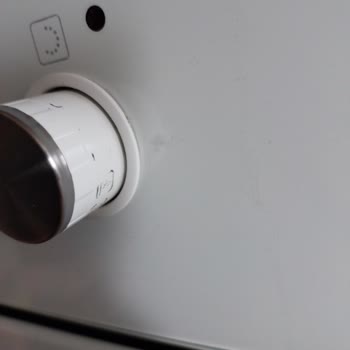 Termikel Fırın Düğmelerinin Üstü Silindi Ama İncelemeden "kullanıcı Hatası"