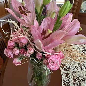 Taze Çiçek (tazecicek.com) Sipariş Verdiğim Çiçeklerin Çok Kötü Çıkması!