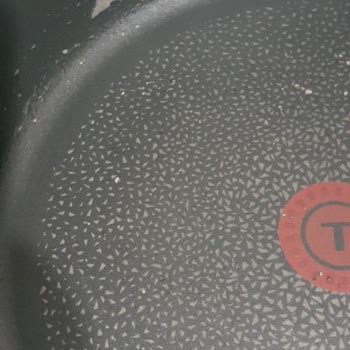 Tefal Granit Tencere Soyulması
