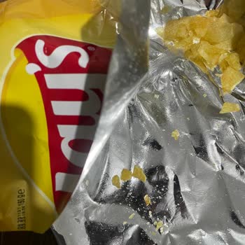 Lays Neredeyse Dişimi Kırıyordu!