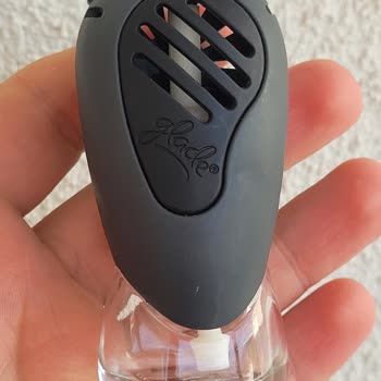 Glade Araba Kokusu Aracıma Zarar Verdi