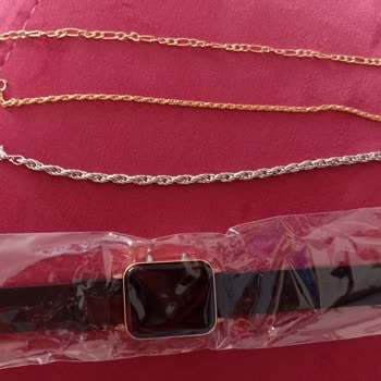 Moss. Aksesuarix (Instagram) Kalitesiz Ürünler Gönderdi