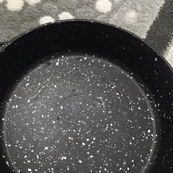 Renklievimonline Instagram Hesabından Tava Aldık Hatalı Çıktı