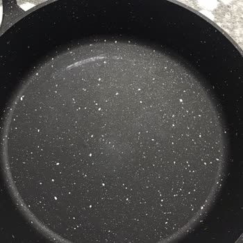 Renklievimonline Instagram Hesabından Tava Aldık Hatalı Çıktı