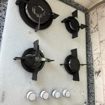 Altus Ocağın Camı Patladı