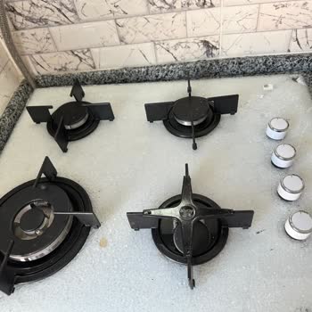 Altus Ocağın Camı Patladı