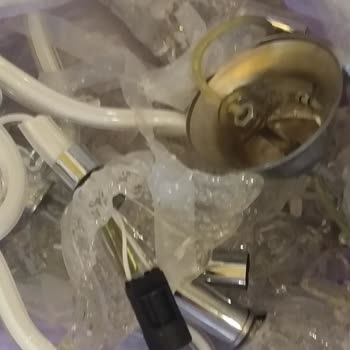 Dolap Uygulaması Kargoda Kırılan Ürünüm İçin Beni Mağdur Etti