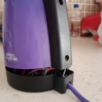 Kiwi Home Kahve Makinesi 2 Kez Arızası Giderilmeden Geri Gönderildi.