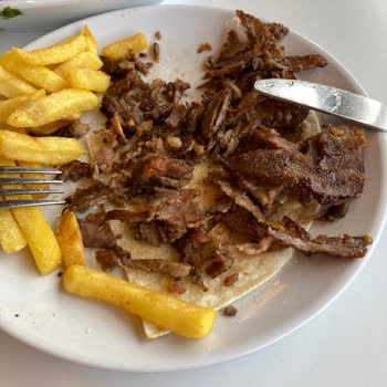 Köfteci Yusuf Novada AVM'de Hayatımın En Kötü Dönerini Yedik