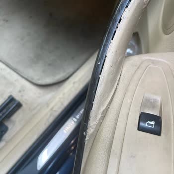 BMW Marka Aracın Kapı Kollarındaki Deri Kısımlarının Erimesi Hakkında