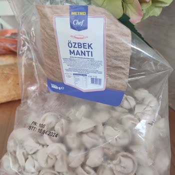 Metro Grossmarket Özbek Mantısında Çıkan Kıllar