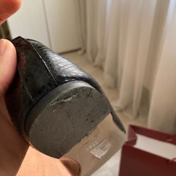 Elle Ayakkabı Elle Babet İlk Giyimde Topuk Ezilmesi