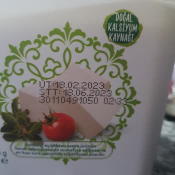 BİM Dost Kalite Kusurlu Süzme Peynir