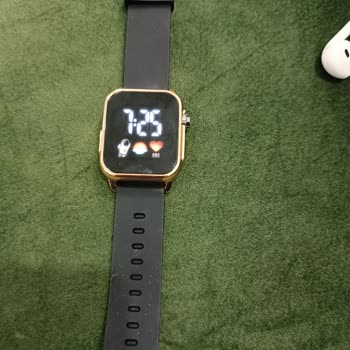 Moss. Aksesuarix (Instagram) 'den Aldığım Saat Orijinalliği Şüpheli Çıktı