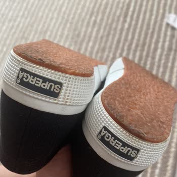 Boyner Superga Marka Ayakkabıyı İkinci El Yollamış