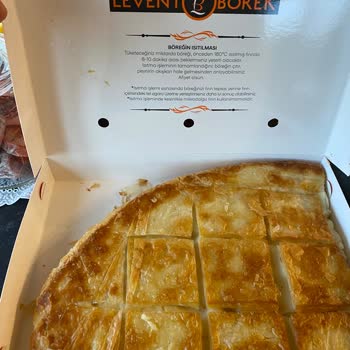 Levent Börekçilik Böreğin Yenmeyen Kısımları