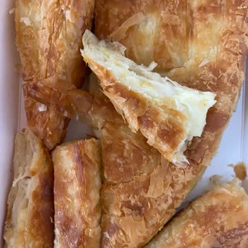 Levent Börekçilik Böreğin Yenmeyen Kısımları