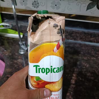 Tropicana Meyve Suyu Kutusunda Çöp Benzeri Cisimler Çıktı