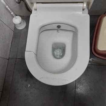 Kamil Koç Otobüs Ve Tuvaletler İnanılmaz Kötü!