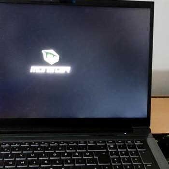 Monster Tulpar T7 V20.5.6 Ürününde Işık Sızması