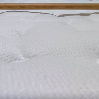 Lova Yatakta Çökmeler Var