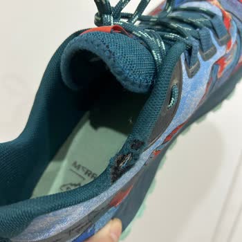 SPX Merrel Ayakkabının Arkasında Durmuyor!