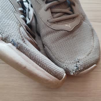 Puma Koşu Ayakkabısı 1 Sene Olmadan Açıldı