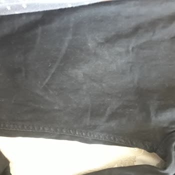 Perwoll Siyah Çamaşırlarda Beyaz Lekeler Bırakıyor