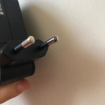 Lenovo Bilgisayar Lenovo Şarj Aleti Kalitesizliği