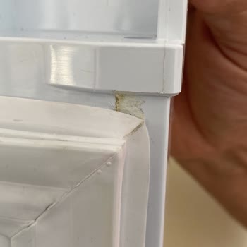 Uğur Soğutma Eski Ürünü Sıfır Diye Kuran Servis