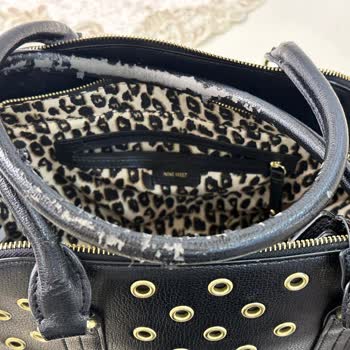 Unuseable Mark Of Nine West