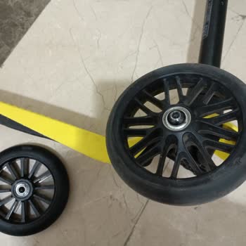 Decathlon Scoter Lastik Vidası Bulamıyorum