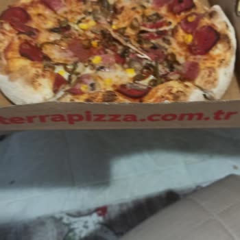 Terra Pizza Restoranın Online Ödediğim Siparişi Onaylayıp Hiçbir Dönüt Yapmaması