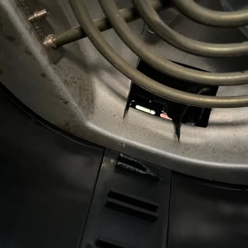 Onvo Airfry OVFry03 Cihazım 2 Kullanım Sonrası Arızalandı