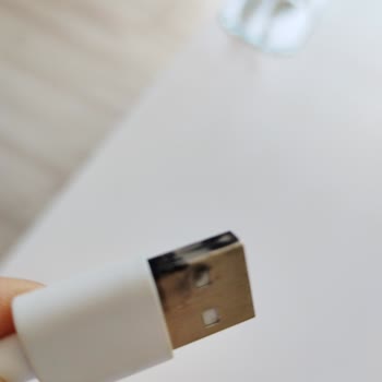 Huawei Şarj Aleti Patladı