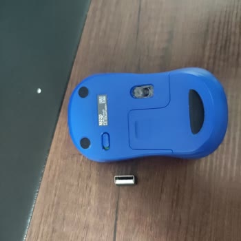 Logitech M220 Sessiz Kablosuz Mouse