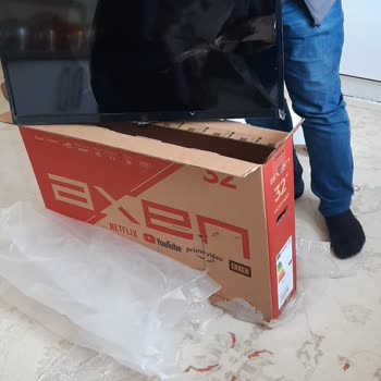 Migros Ekstra Kırık TV