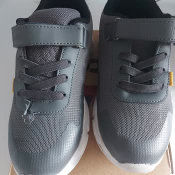 Vicco Marka Ayakkabı Yırtığı