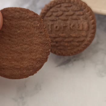 Torku Kakaolu Kremalım Bisküvi Den Kıl Çıktı