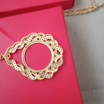 Faralya Takı Kusurlu Ürün Gönderdi