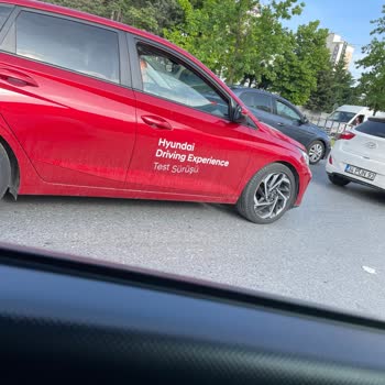 Trafik Magandası Hyundai Test Sürüşü Aracı