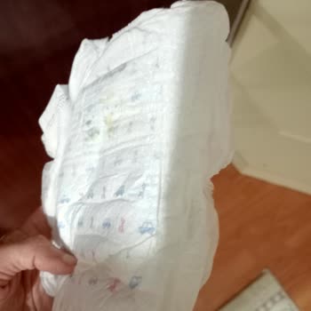 Minies Bez Kalın Ve Plastik Kokusu Var