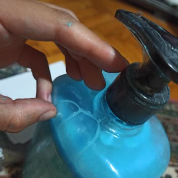 Mağazadan Teslim Al Seçeneğiyle Para Kesip Akan Ürünü Yollayan Watsons