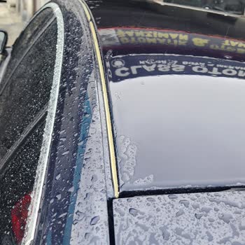 Opel Insignia Boya Dökülmesi